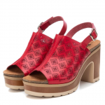 Sandalo donna con tacco colore rosso